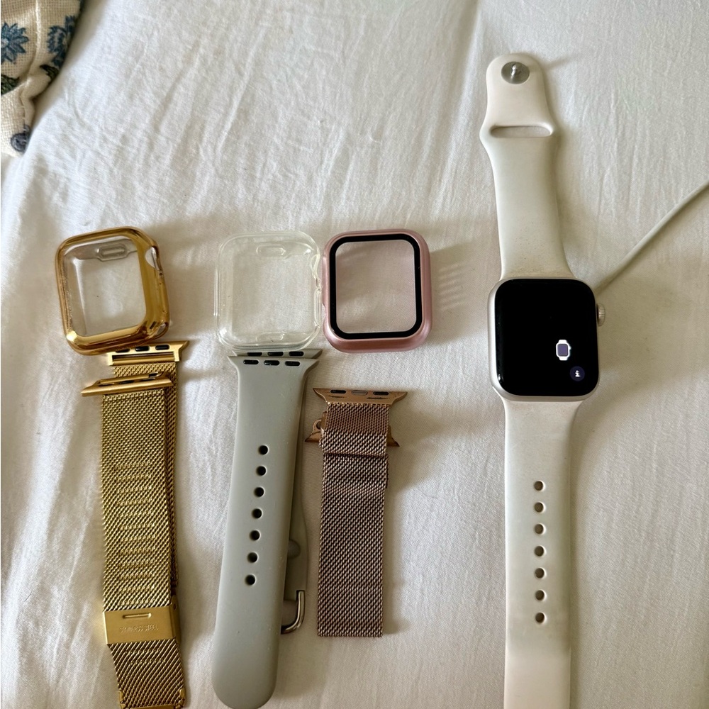 Apple Watch SE (GPS) (2nd Generation) 40MM Case